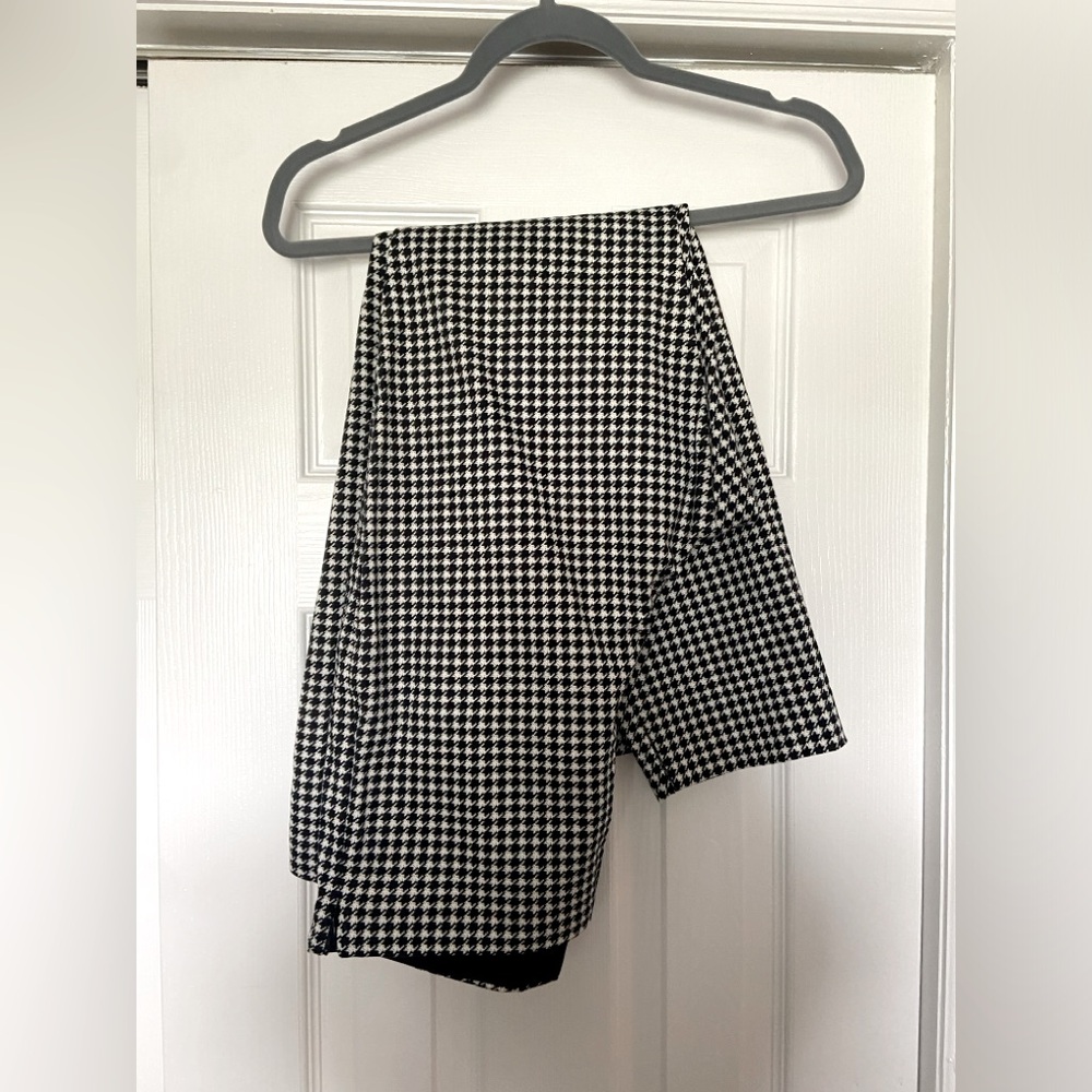 Old Navy Woman’s Pants